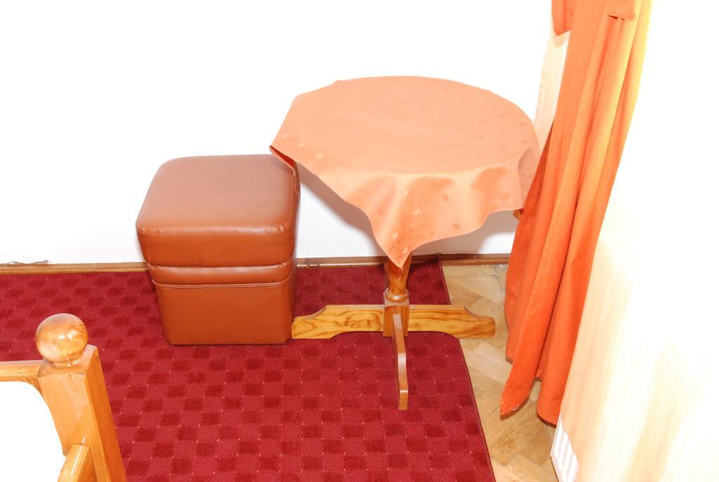 Vila Nicoleta Hotel Sibiu Buitenkant foto