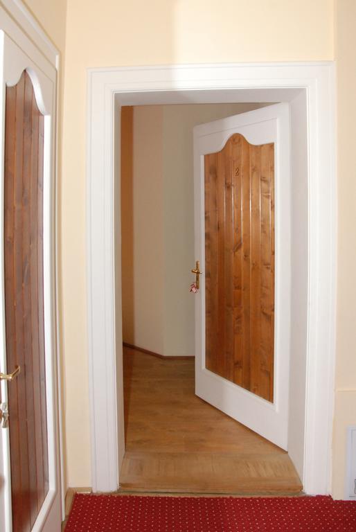 Vila Nicoleta Hotel Sibiu Buitenkant foto
