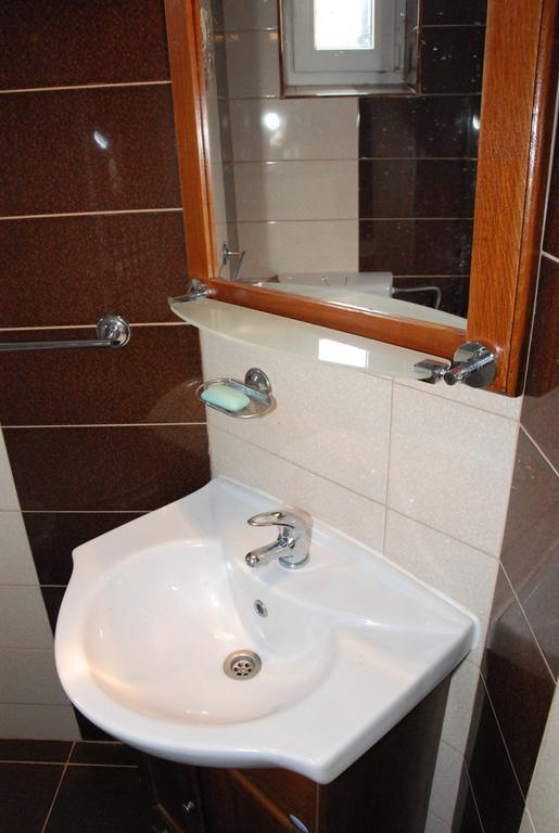 Vila Nicoleta Hotel Sibiu Buitenkant foto